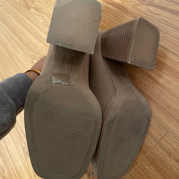 Call It Spring Block Heeled Booties - Picture 3 of 3